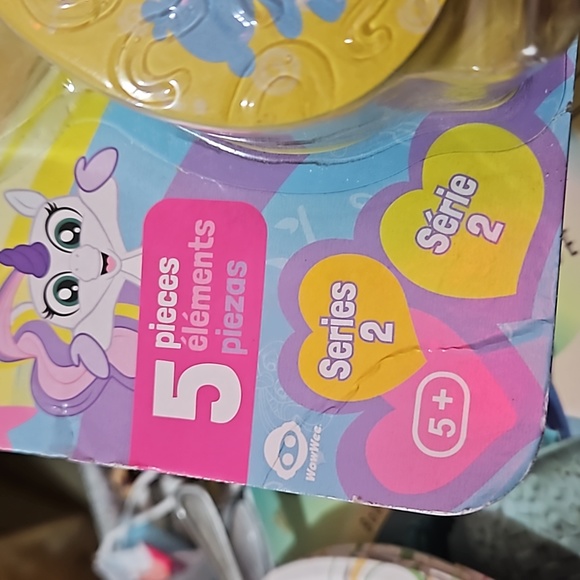 Fingerlings Minis Series 2 Joy New sealed - Picture 5 of 8